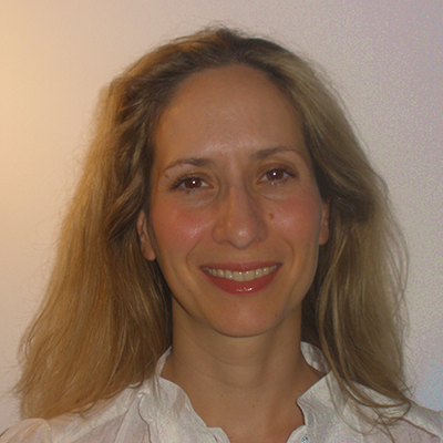 Dr. Laura Altinger